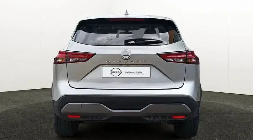 Usado Nissan Qashqai N-Connecta 158 CV (116 kW) 2024 Diamond silver SUV