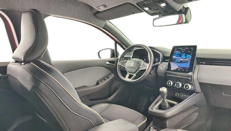Usado Renault Clio V Techno 100 CV (73 kW) 2025 Rojo Berlina