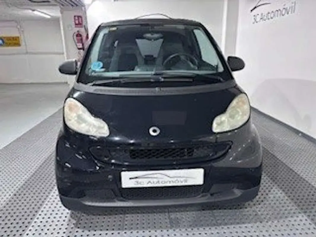 Usado Smart ForTwo Coupé 60 CV (44 kW) 2010 Negro Coupe