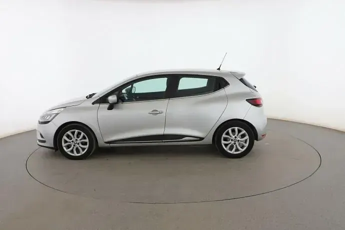 Usado Renault Clio Zen 90 CV (66 kW) 2017