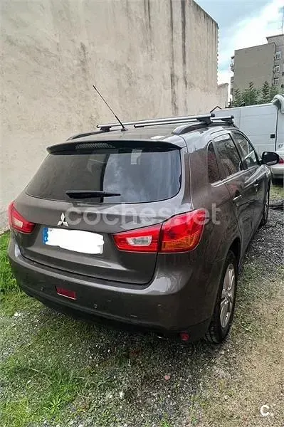 Usado Mitsubishi ASX Motion 116 CV (85 kW) 2014 Gris / plata SUV