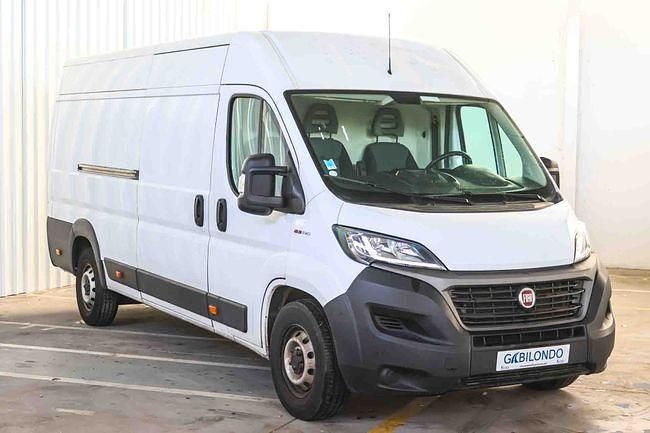Usado Fiat Ducato 140 CV (102 kW) 2021 Blanco Van