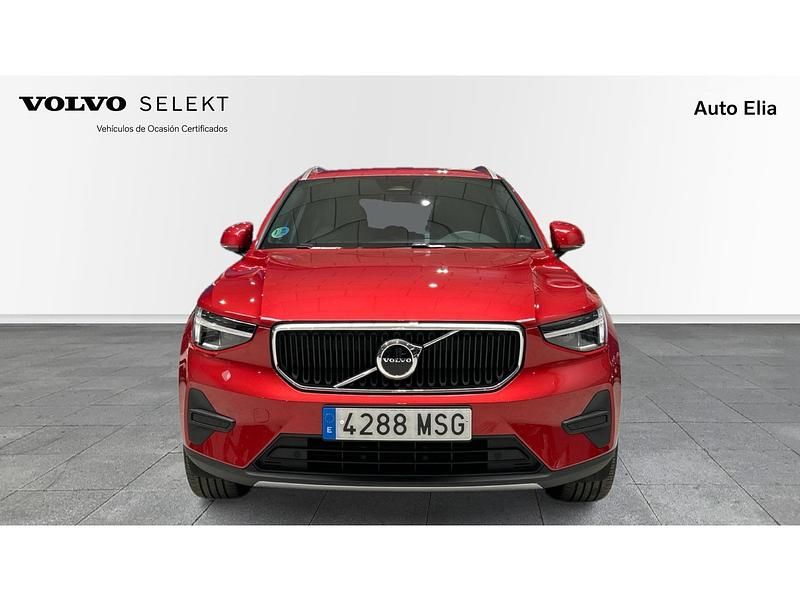 Usado Volvo XC40 Core 163 CV (119 kW) 2024 Rojo SUV