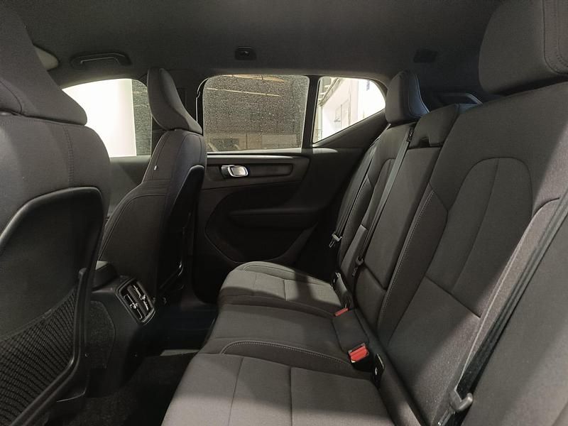 Usado Volvo EX40 Core 185 kW (252 CV) 2024 Otro SUV