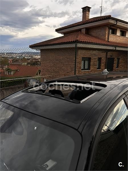 Usado BMW 116 Sport Line 116 CV (85 kW) 2015 Negro Utilitario