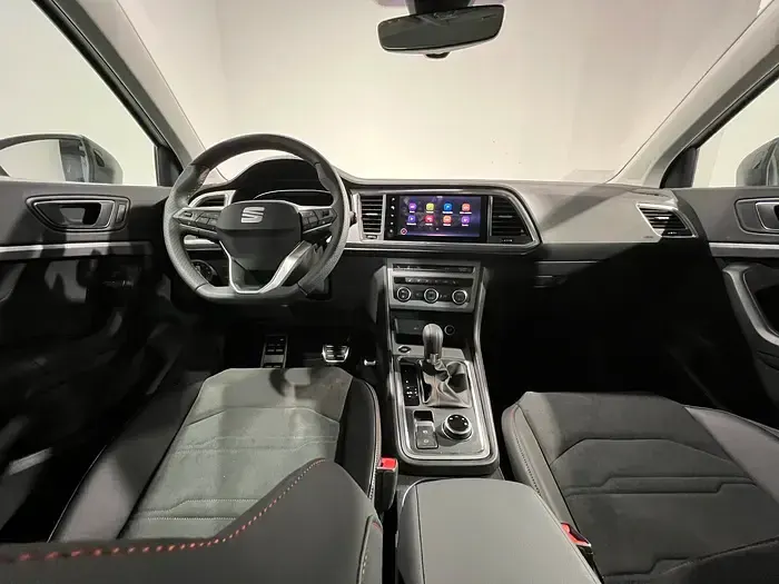 Usado Seat Ateca FR 150 CV (110 kW) 2025 Gris SUV