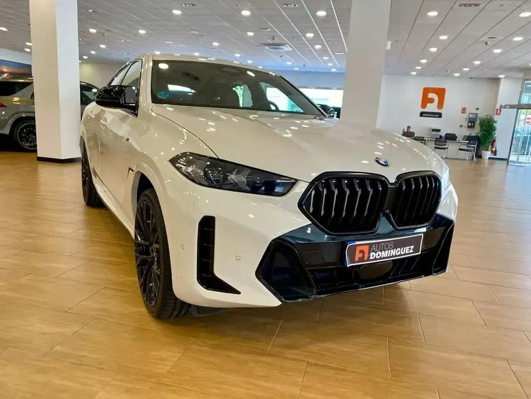 Usado BMW X6 M Sport 286 CV (210 kW) 2024 Blanco SUV