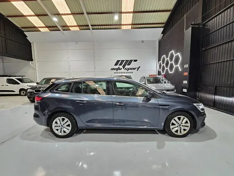 Usado Renault Mégane IV Business 160 CV (117 kW) 2022 Azul Familiar