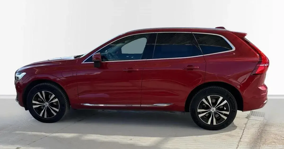 Usado Volvo XC60 Core 350 CV (257 kW) 2025 SUV