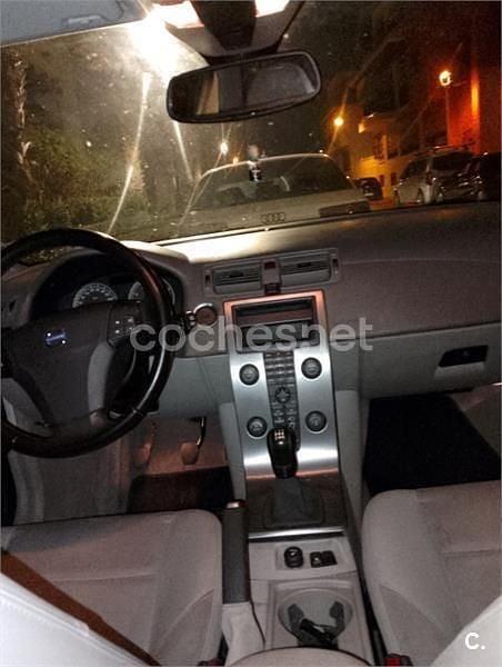 Verde Usado 2005 Volvo V50 Summum Familiar | 2450 € (Super precio) - Imagen 1/4
