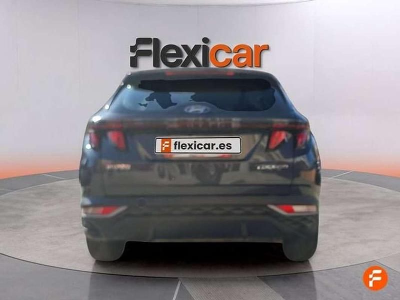 Usado Hyundai Tucson 150 CV (110 kW) 2023 Gris SUV