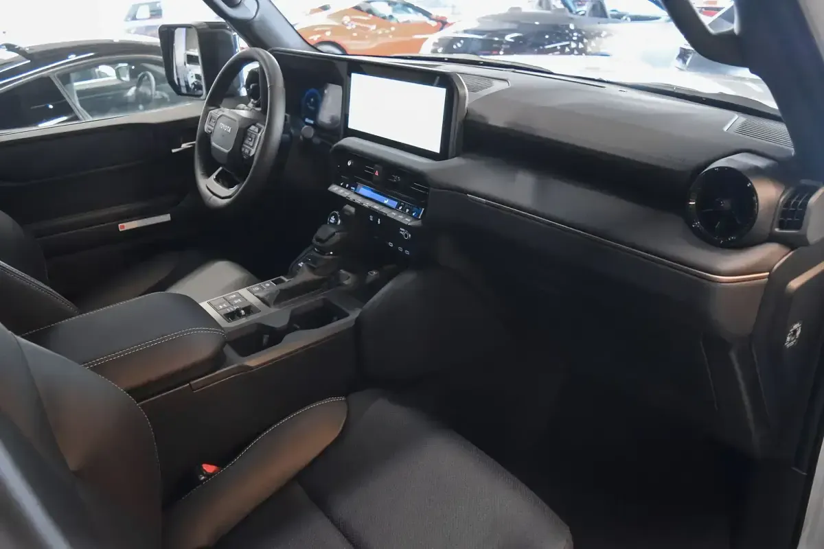 Nuevo Toyota Land Cruiser 207 CV (152 kW) 2025 Blanco SUV