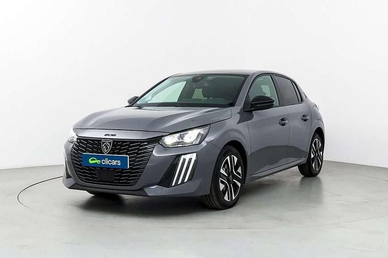 Usado Peugeot 208 Allure 102 CV (75 kW) 2025 Gris Utilitario