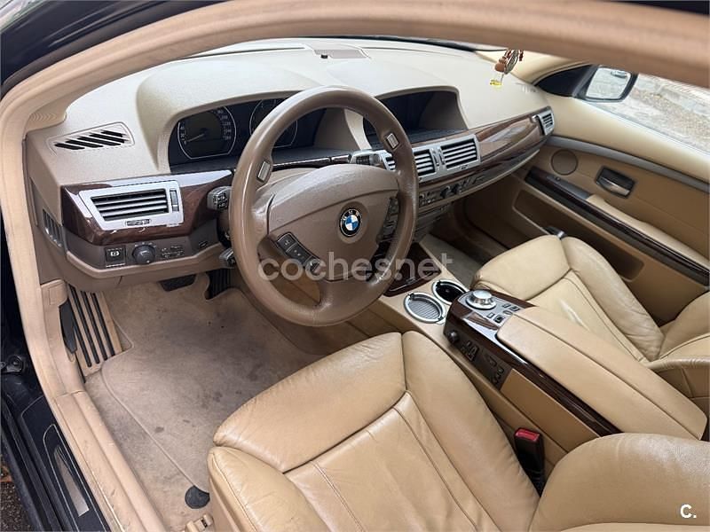 Usado BMW 730 218 CV (160 kW) 2005 Negro Berlina