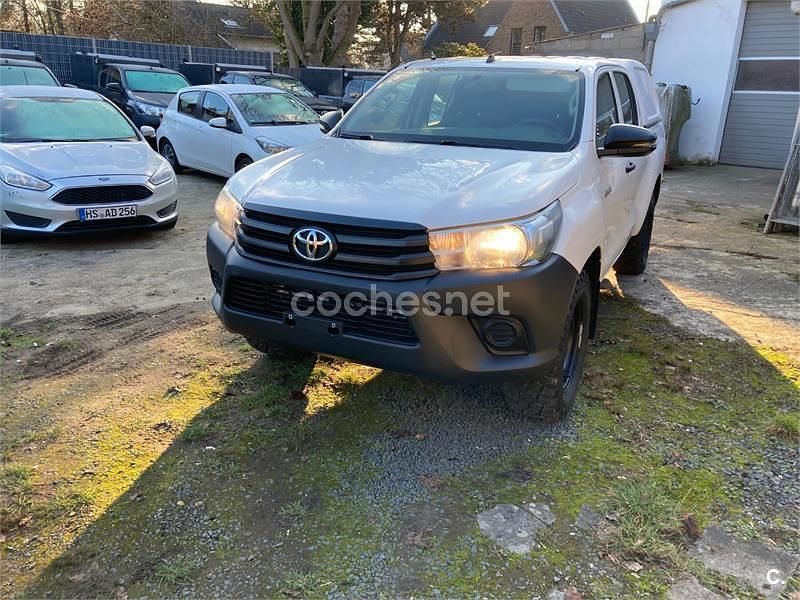Blanco Usado 2018 Toyota HiLux Recogida | 27.500 € (Precio justo) - Imagen 1/4