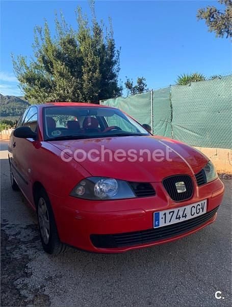 Rojo Usado 2003 Seat Ibiza Stella Berlina | 1800 € (Precio justo) - Imagen 1/2
