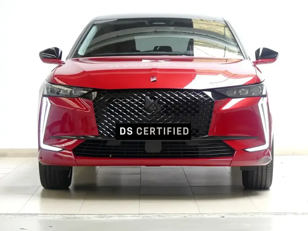 Usado DS Automobiles DS4 Performance Line Plus 225 CV (165 kW) 2023 Rojo SUV