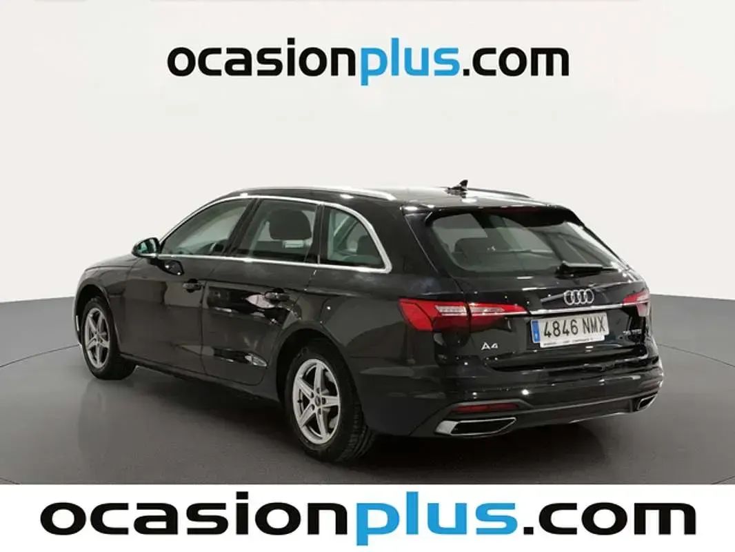 Usado Audi A4 Advanced 150 CV (110 kW) 2023 Negro Familiar