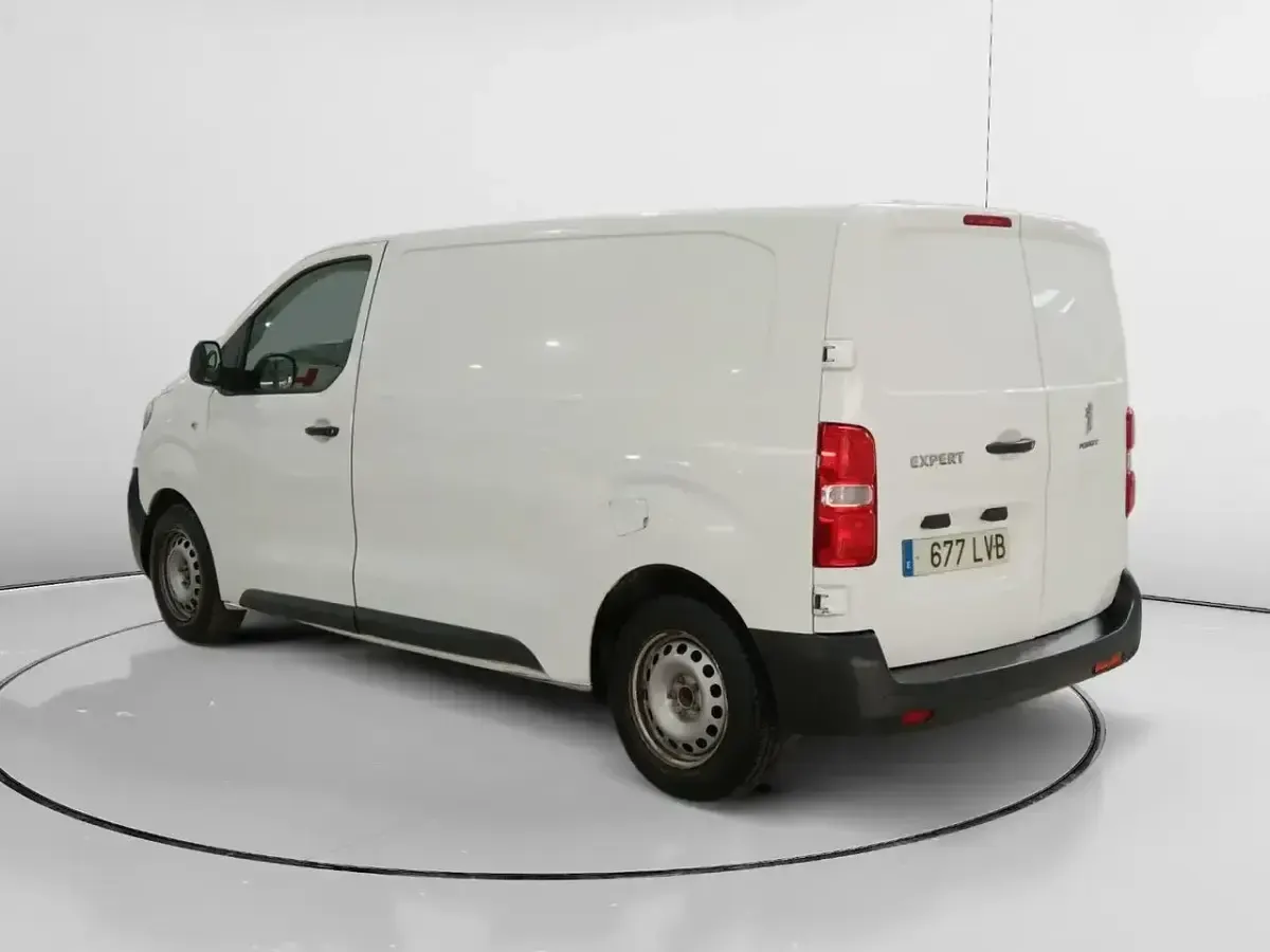 Usado Peugeot Expert S 120 CV (88 kW) 2021 Blanco Van