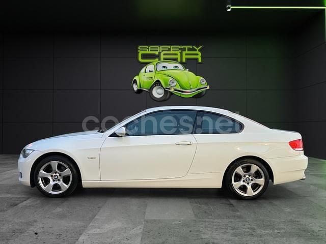 Usado BMW 320 177 CV (130 kW) 2008 Blanco Coupe