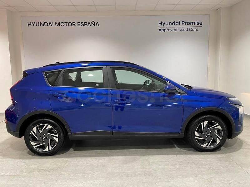 Usado Hyundai Bayon 100 CV (73 kW) 2022 Azul SUV