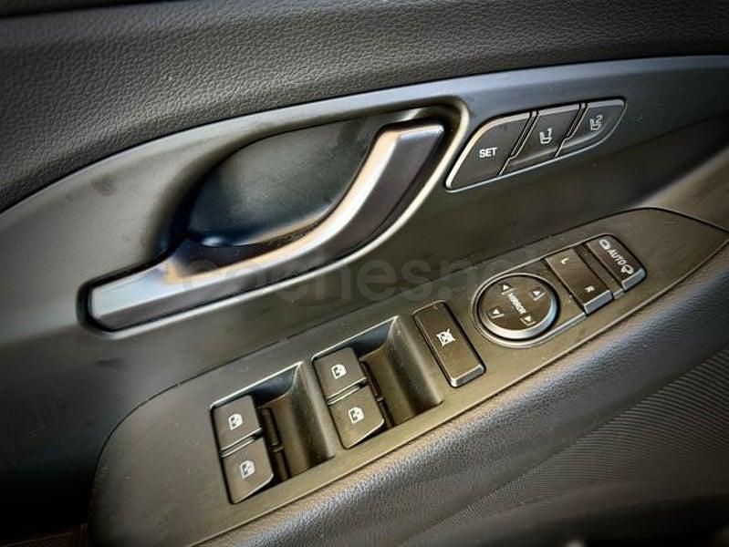 Usado Hyundai i30 N Performance 275 CV (202 kW) 2019 Gris / plata Berlina