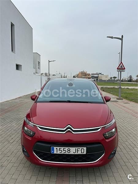 Rojo Usado 2015 Citroën C4 Picasso Attraction Monovolumen | 8790 € (Un poco caro) - Imagen 1/4