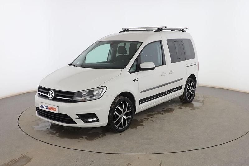 Usado VW Caddy Trendline 102 CV (75 kW) 2018 Blanco Monovolumen