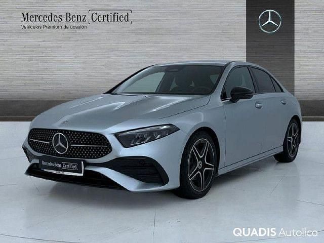 Plateado Usado 2025 Mercedes A200 Advanced Berlina | 35.850 € (Precio justo) - Imagen 1/4