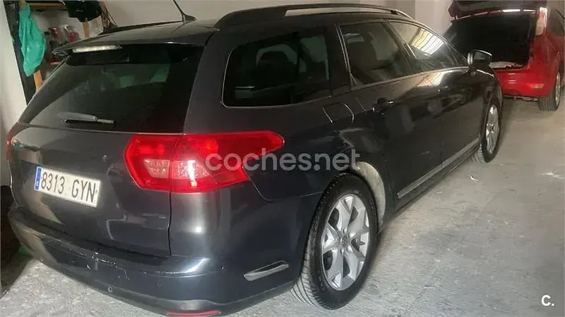 Usado Citroën C5 Business Class 140 CV (102 kW) 2010 Negro Familiar