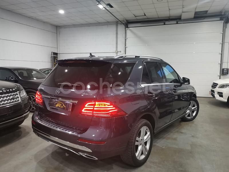 Usado Mercedes GLE250 204 CV (150 kW) 2017 Gris / plata SUV