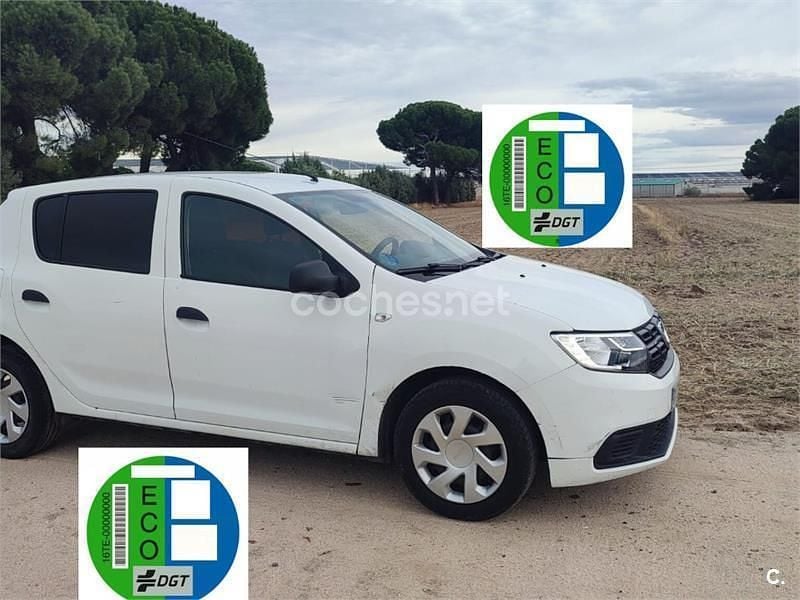 Usado Dacia Sandero Essentiel 90 CV (66 kW) 2019 Blanco Berlina