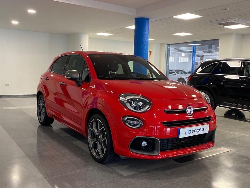 Usado Fiat 500X Sport 130 CV (95 kW) 2021 Rosso seduzione pastello SUV