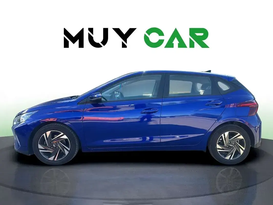 Usado Hyundai i20 101 CV (74 kW) 2022 Azul Utilitario