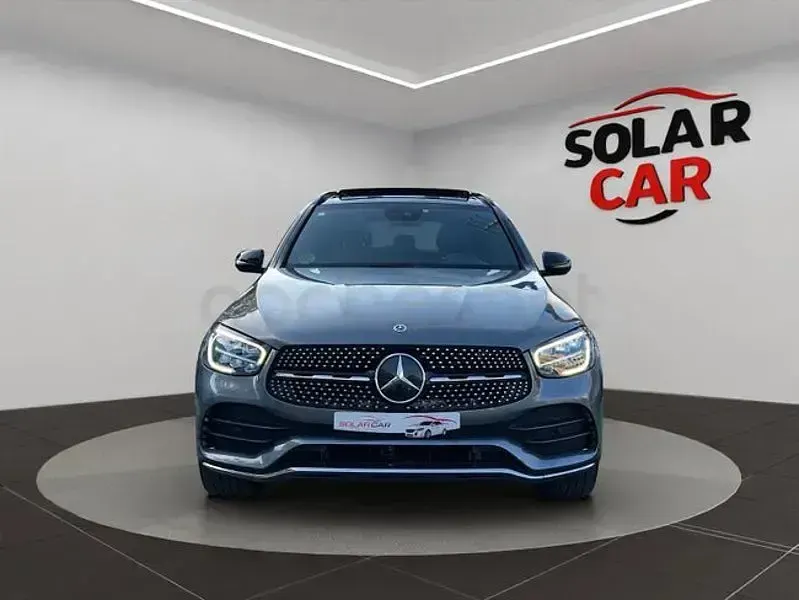 Usado Mercedes GLC220 194 CV (142 kW) 2021 Gris / plata SUV