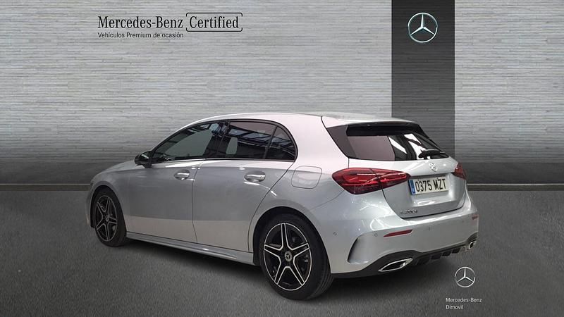 Usado Mercedes A200 150 CV (110 kW) 2025 Gris Berlina