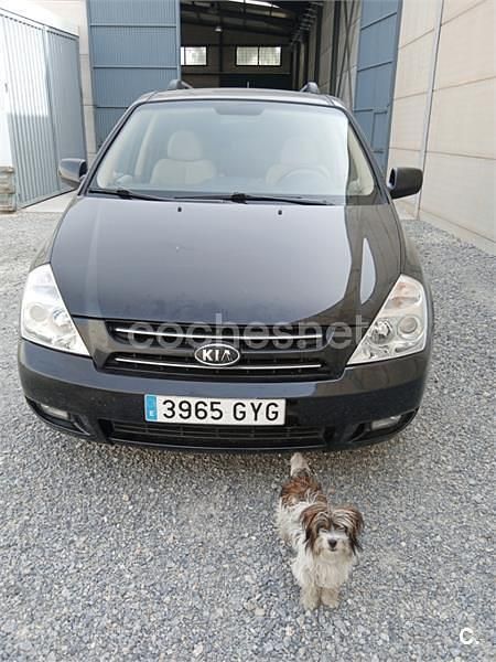 Negro Usado 2010 Kia Carnival Active Monovolumen | 10.500 € - Imagen 1/4