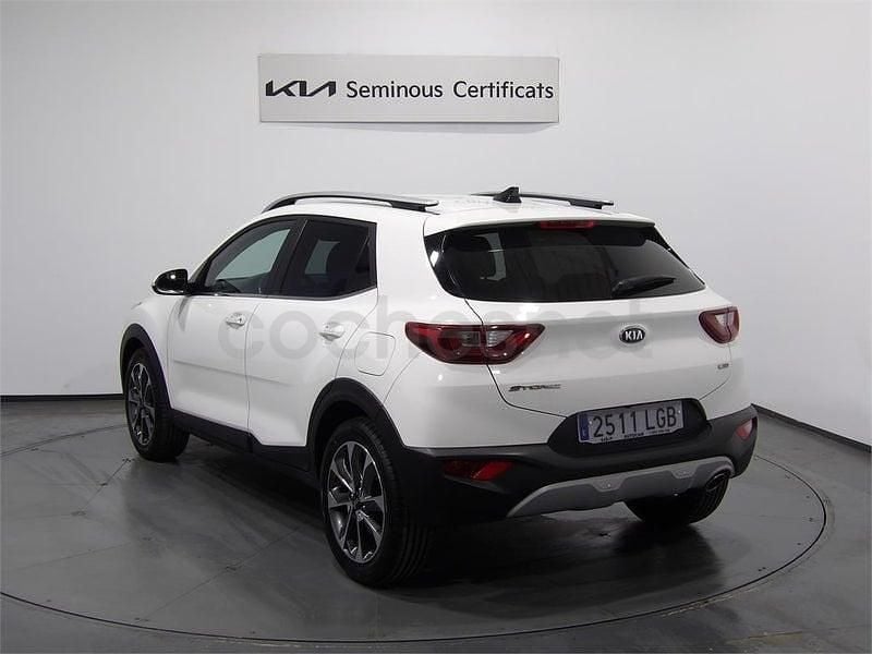 Usado Kia Stonic 120 CV (88 kW) 2020 Blanco SUV