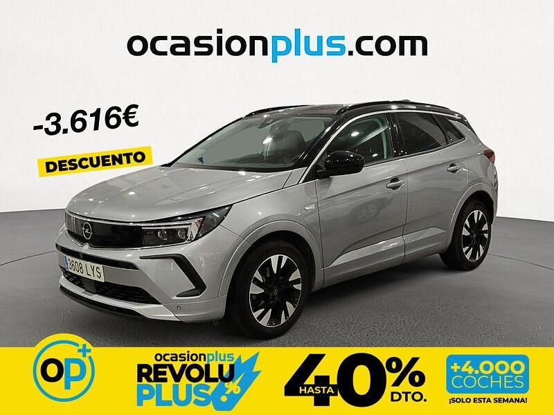 Usado Opel Grandland X Ultimate 130 CV (95 kW) 2022 Gris SUV
