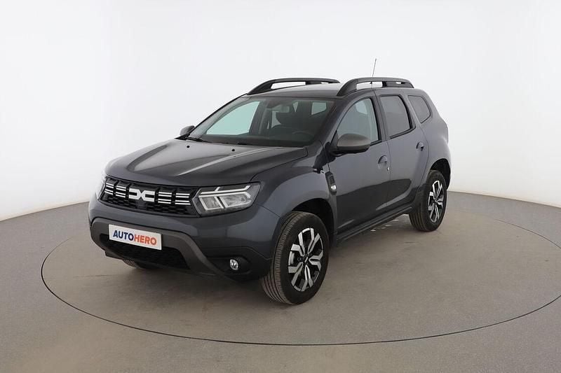 Gris Usado 2023 Dacia Duster Journey SUV | 19.699 € (Precio justo) - Imagen 1/4