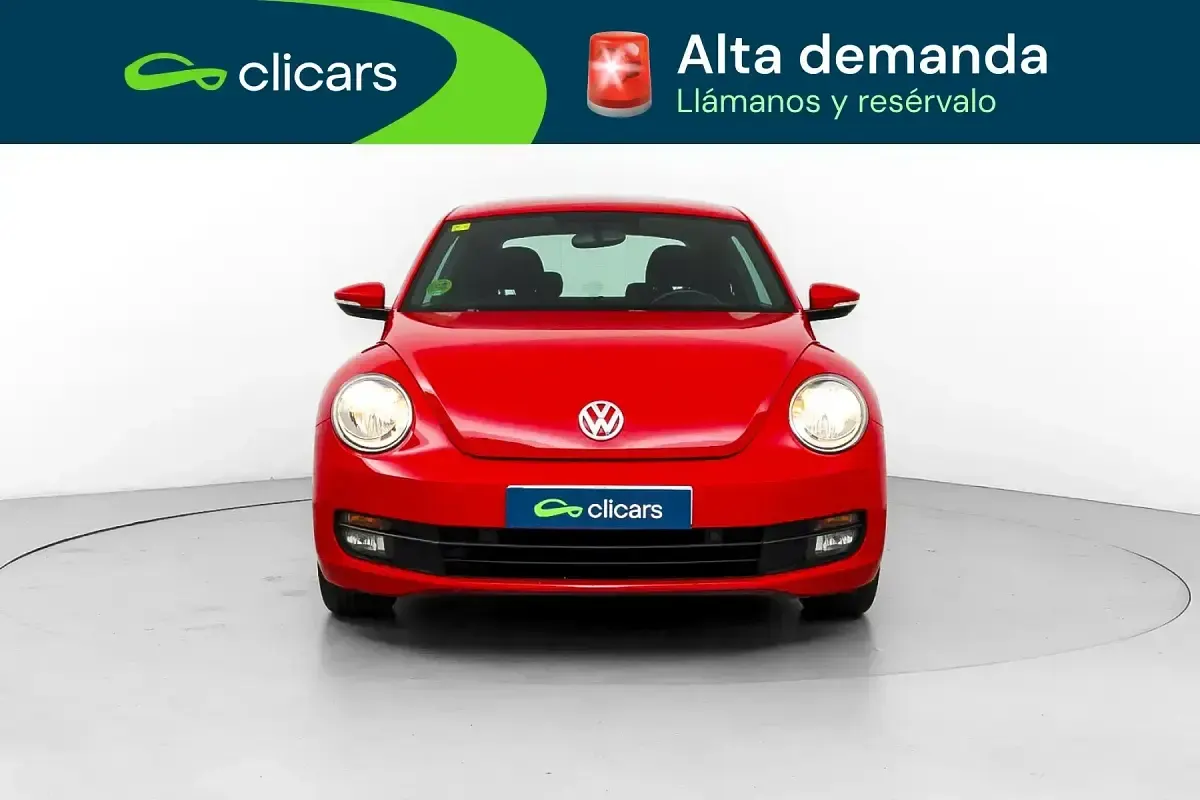 Usado VW Beetle 105 CV (77 kW) 2014 Rojo Utilitario