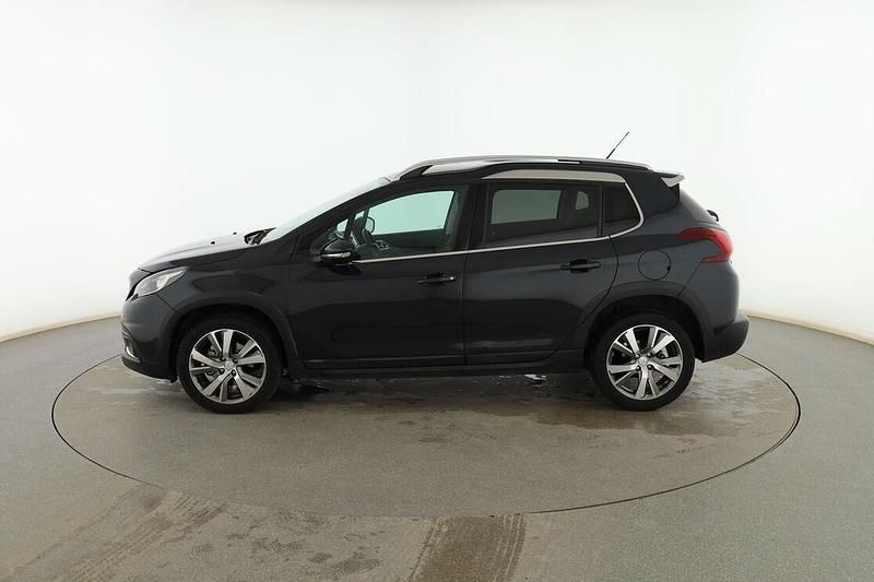 Usado Peugeot 2008 Allure 110 CV (80 kW) 2019 Negro SUV