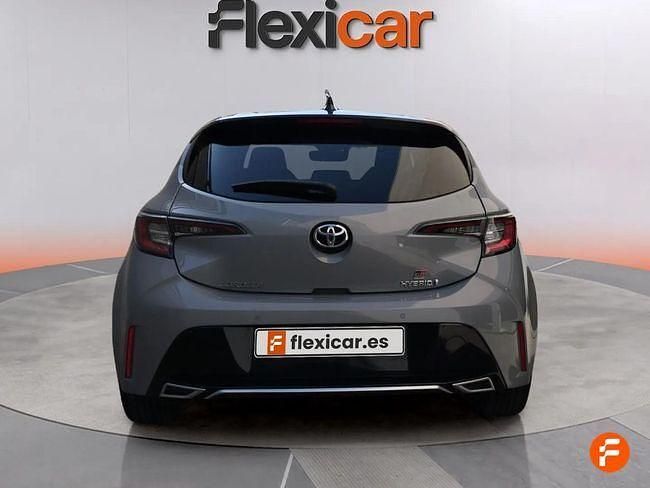 Usado Toyota Corolla Sport 184 CV (135 kW) 2022 Gris / plata Berlina