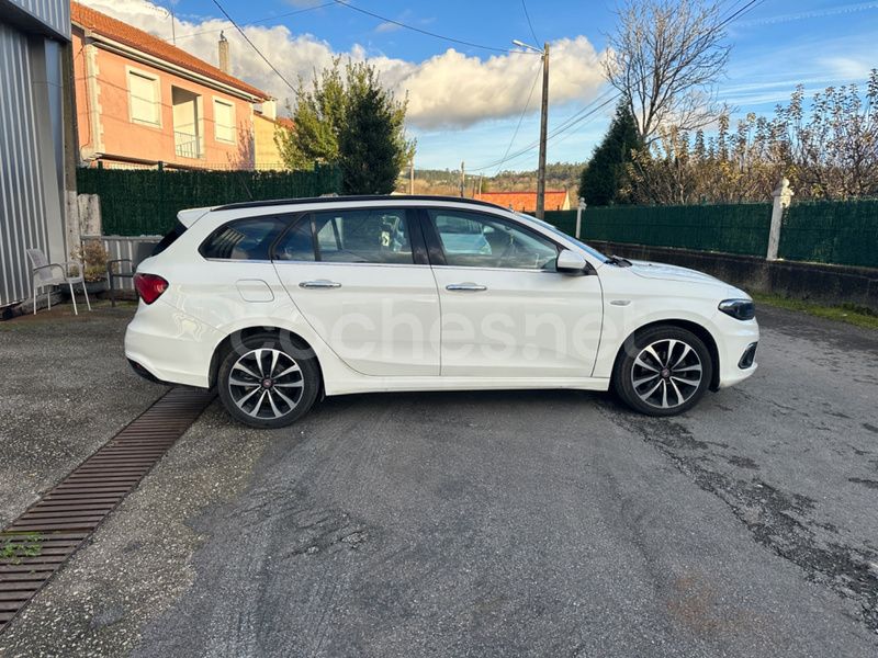 Usado Fiat Tipo Lounge 120 CV (88 kW) 2017 Blanco Familiar