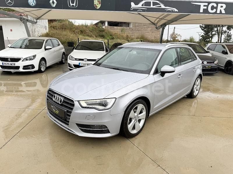 Gris / plata Usado 2015 Audi A3 Berlina | 15.700 € (Buen precio) - Imagen 1/4
