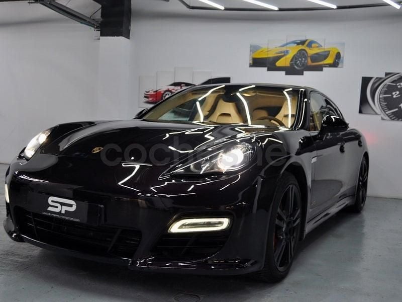 Usado Porsche Panamera 430 CV (316 kW) 2012 Violeta / lila Utilitario