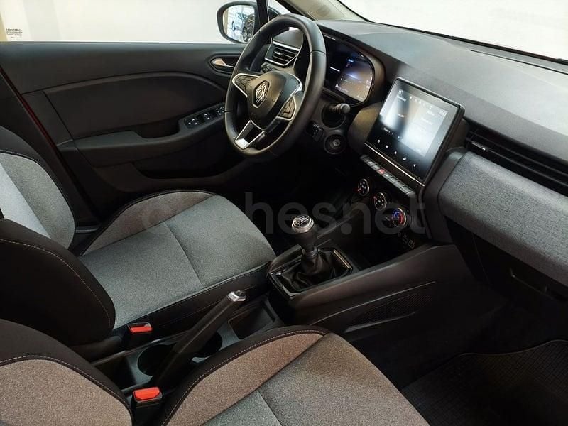 Usado Renault Clio V Evolution 90 CV (66 kW) 2024 Rojo Berlina