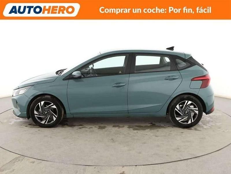 Usado Hyundai i20 84 HP (61 kW) 2023 Verde Citadino