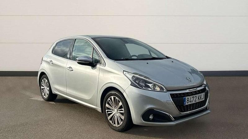 Usado Peugeot 208 Allure 102 CV (75 kW) 2018 Gris Utilitario