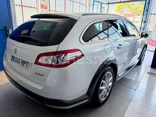 Usado Peugeot 508 RXH 200 CV (147 kW) 2013 Blanco Familiar
